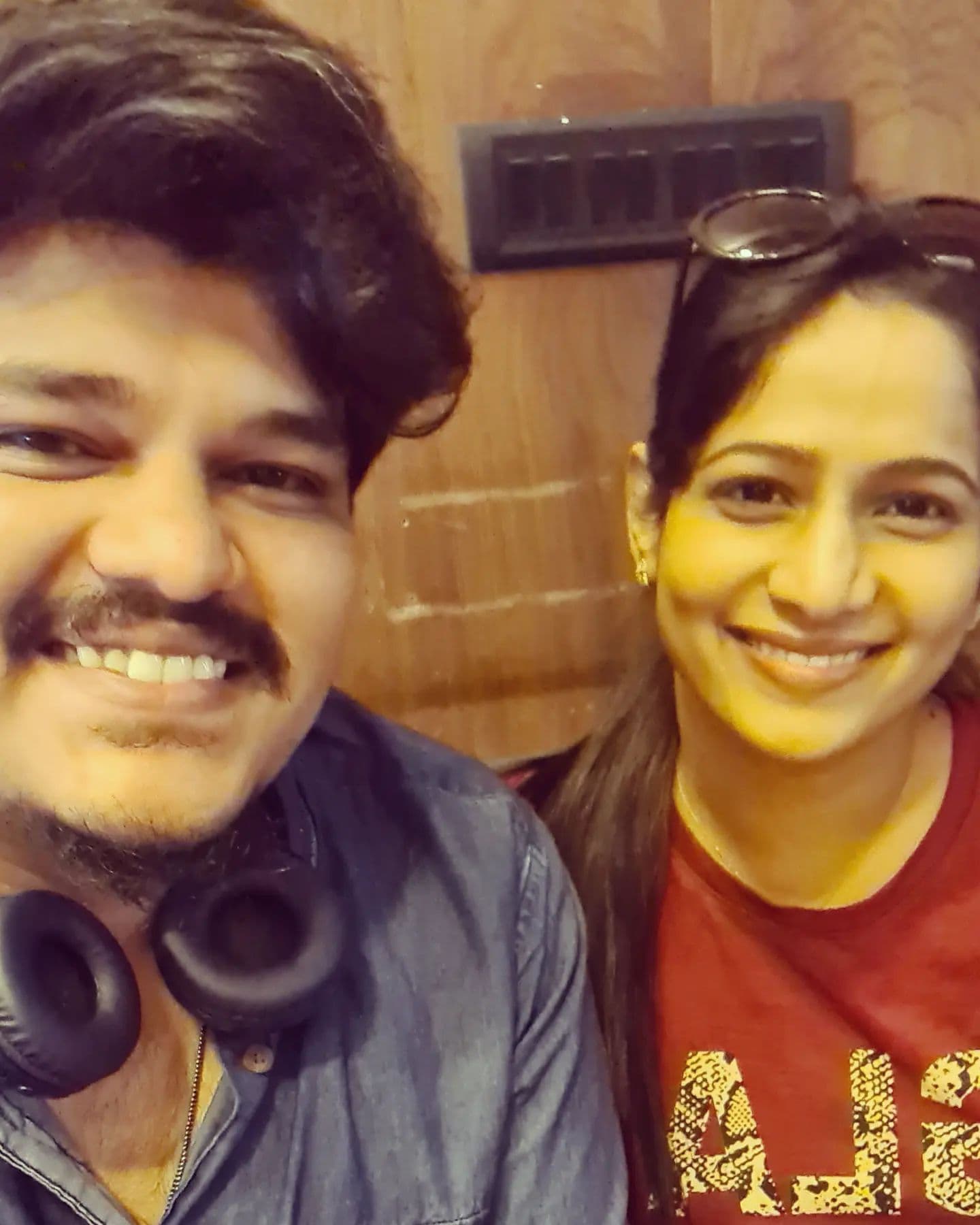 Kkomal Krusshna with film industry personality