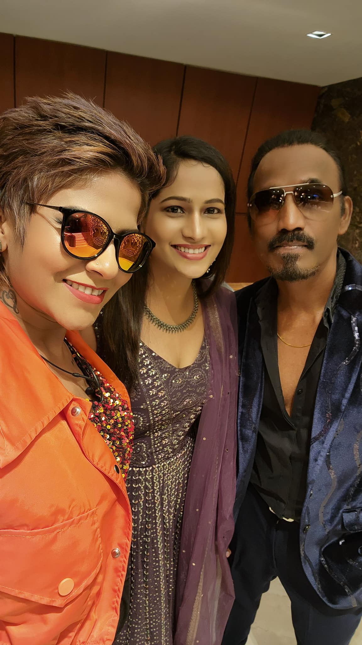 Kkomal Krusshna with entertainment icon