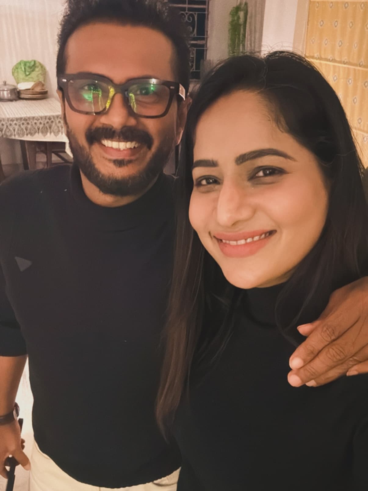 Kkomal Krusshna with Bollywood star