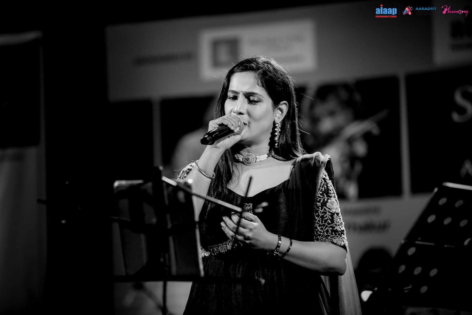 Kkomal Krusshna live show performance
